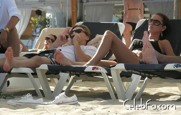 Leonardo DiCaprio Vacation Ibiza-celebfa-com (6)